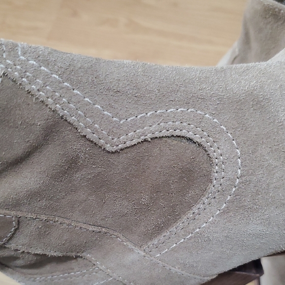 Dolce Vita Size 9 Taupe Suede Ankle Booties - Picture 10 of 12